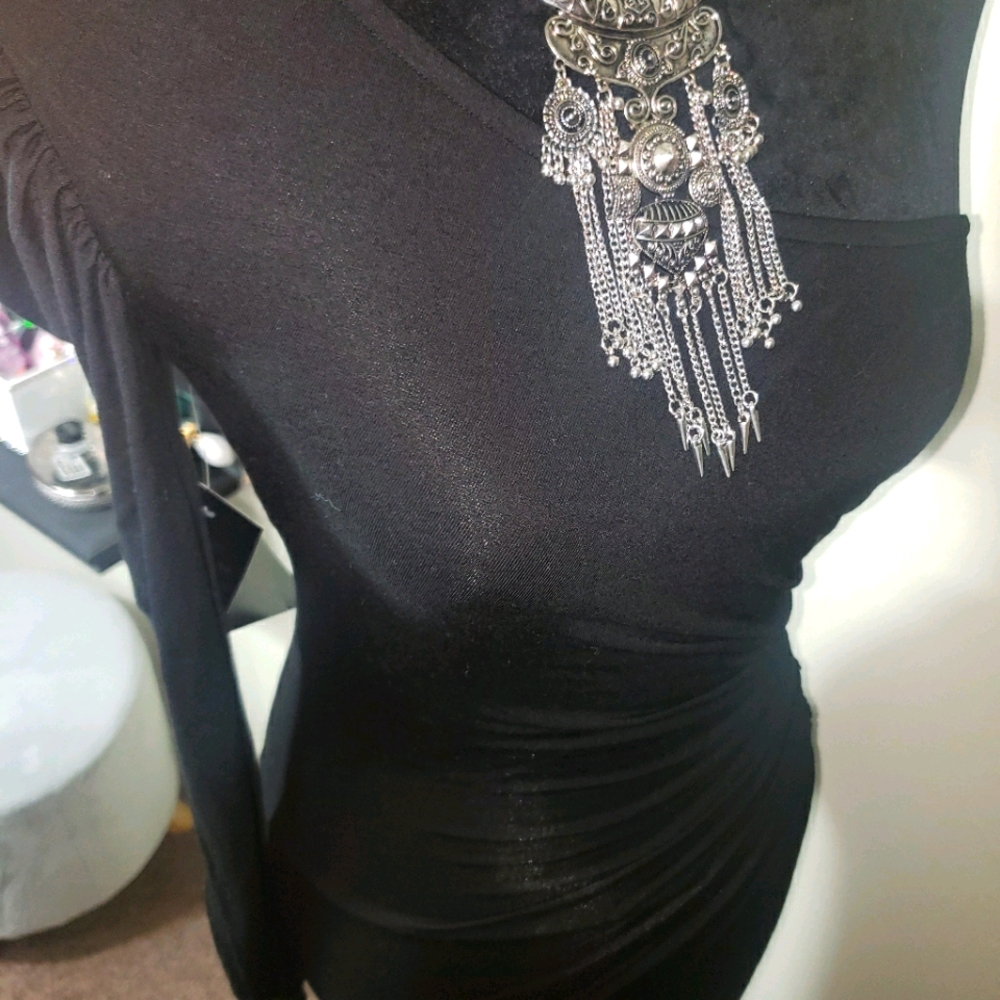 Kardashians Bebe 1 Sleeve Bodycon Dress [Small]